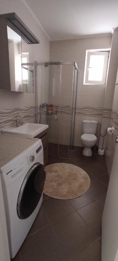 Apartment Leonis Belgrado Exterior foto